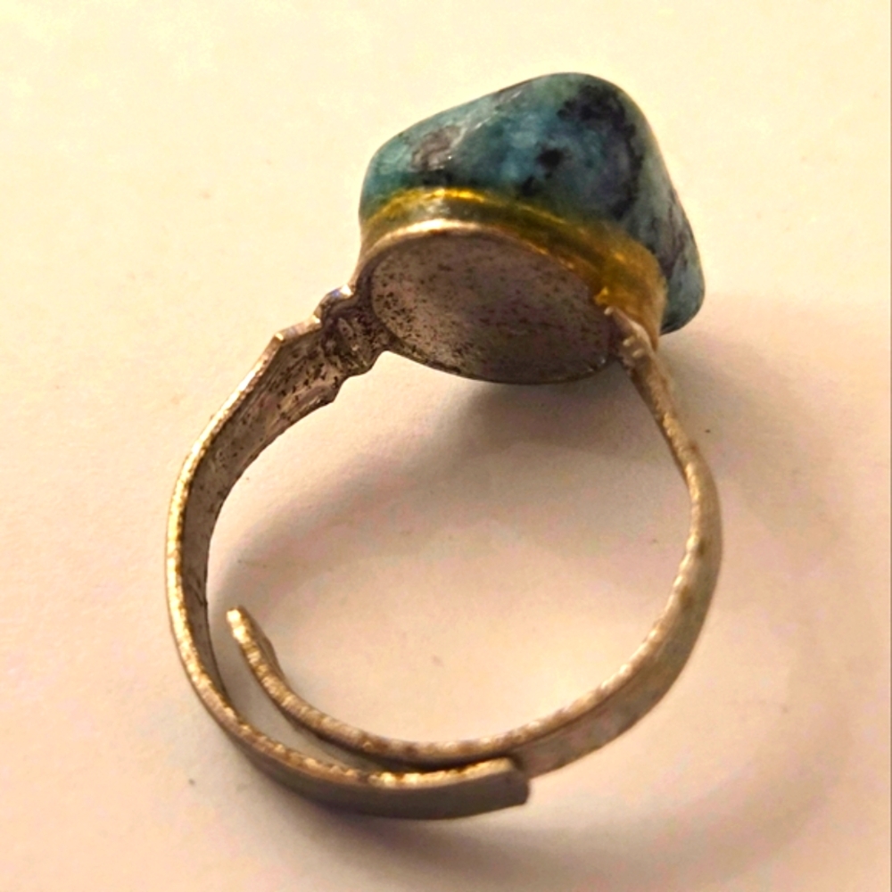 Vintage Ring - Picture 6 of 6